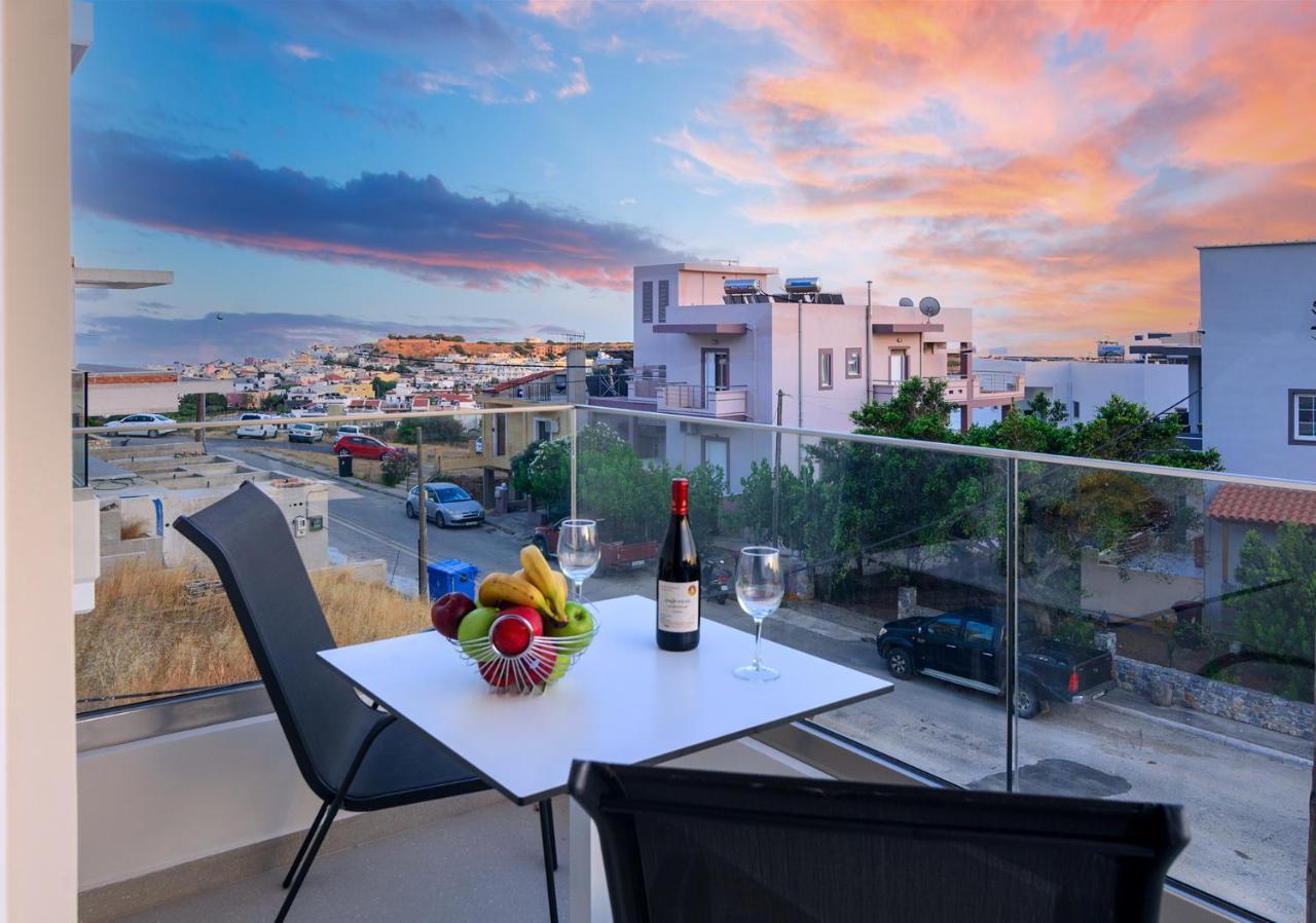 Vakakis Family Luxury Studios 2 Palaiochora Dış mekan fotoğraf
