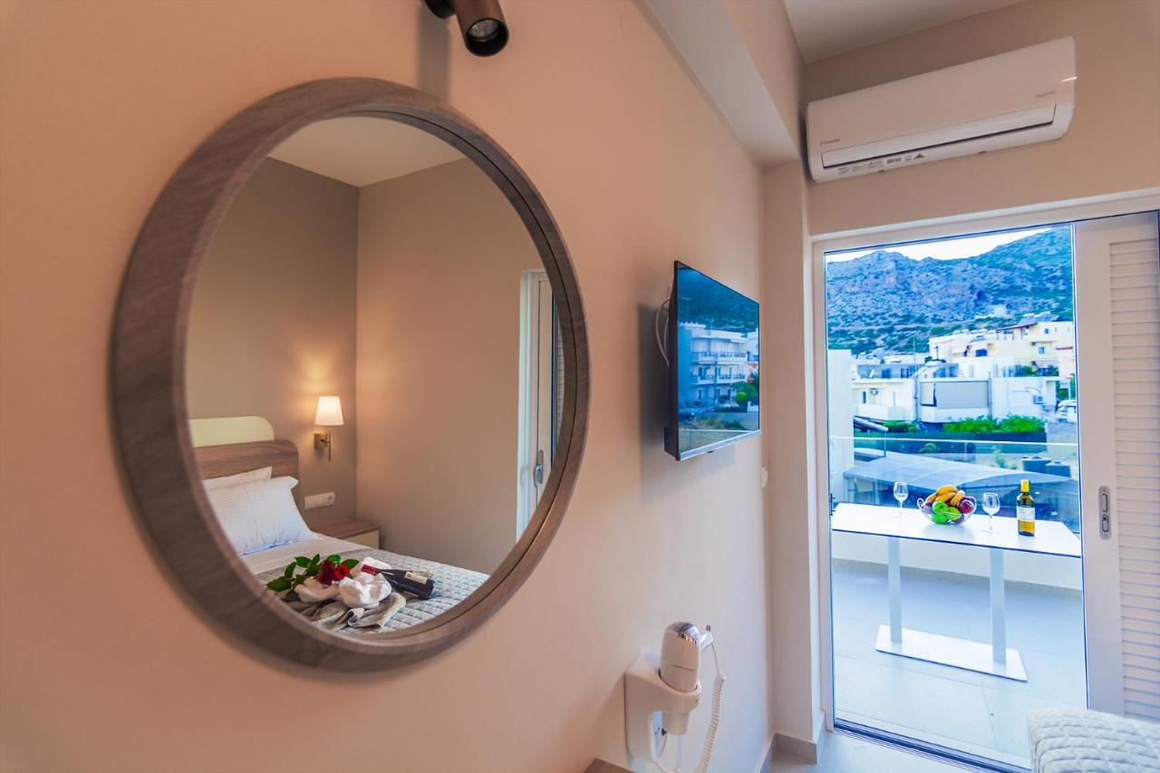 Vakakis Family Luxury Studios 2 Palaiochora Dış mekan fotoğraf
